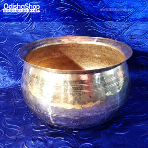 Read more about the article Traditional Indian brass handi